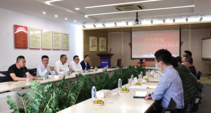 东莞市工信局与镇经发局领导莅临bifa必发参观指导